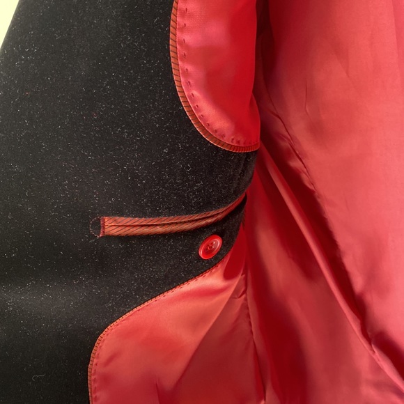 BRAND NEW shawl lapel red Velvet Sorento Jacket - Picture 7 of 7